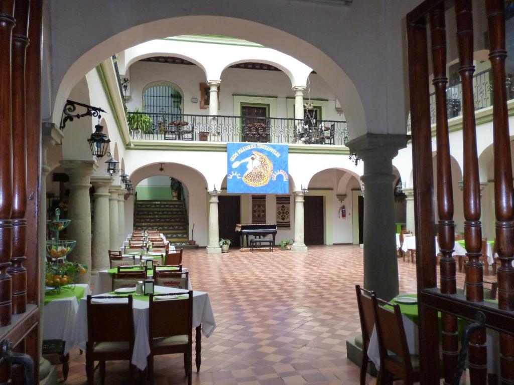 Hotel Monte Alban - Solo Adultos Oaxaca Extérieur photo